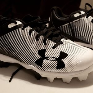Under Armour baseball cleats
